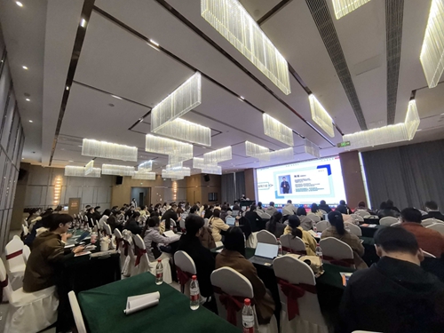 1761052280584237.jpg ca553fc14a1d3d2c18fcba33e9177d96.jpg